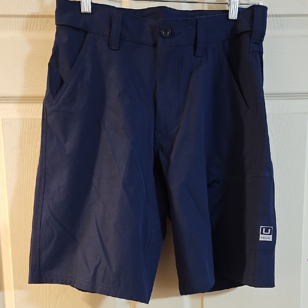 HUK Men’s Next Level Shorts: 10.5" INSEAM: Navy Blue: NEW WITH TAGS: SIZE SMALL